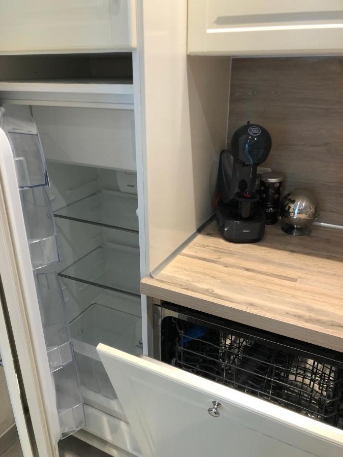 Apartamento Vieil Antibes, Ravissant 2P Avec Petite Terrasse Exterior foto