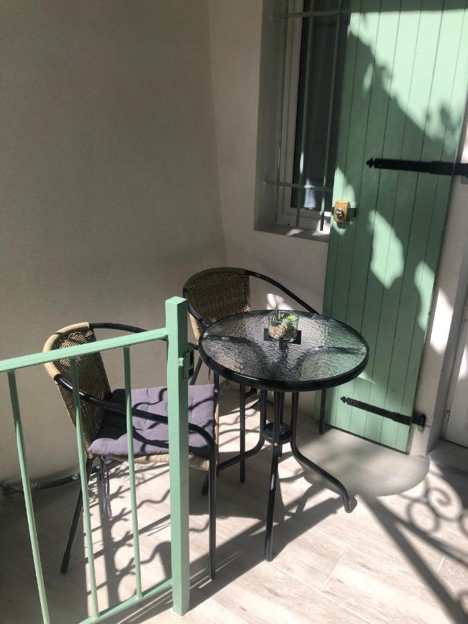 Apartamento Vieil Antibes, Ravissant 2P Avec Petite Terrasse Exterior foto